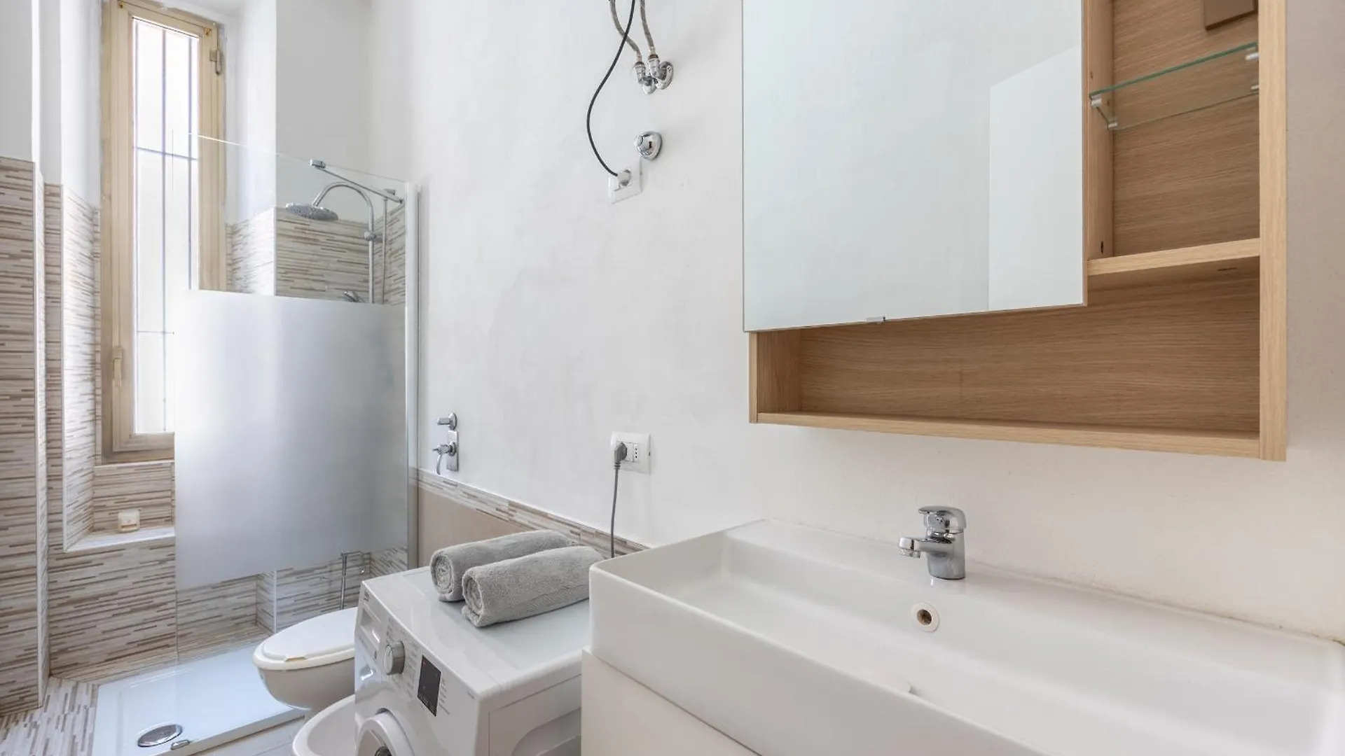 Bicocca Elegant Sweet Home Suite - Milan, 20 Minutes Duomo ミラノ